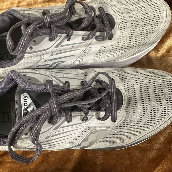 Saucony Women's Echelon 8 Running Shoes Gray Size 9.5 Wide - Picture 6 of 9